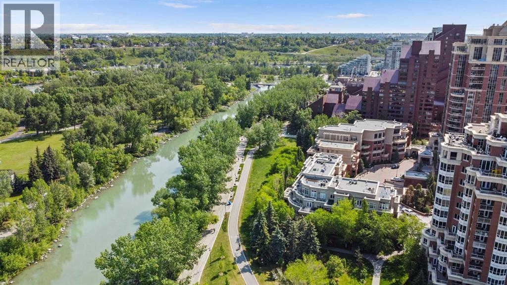 Single Family House for Sale in   PRINCETON Way SW Eau Claire Calgary 