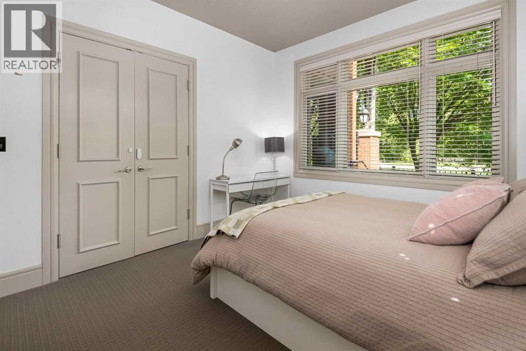 Single Family House for Sale in   PRINCETON Way SW Eau Claire Calgary 