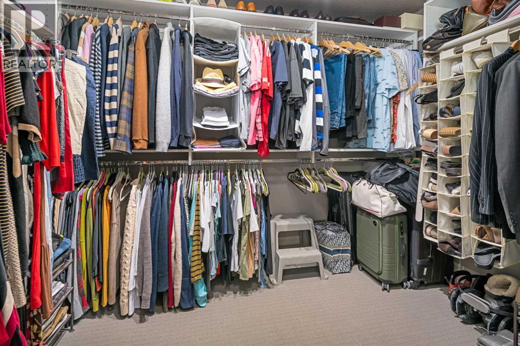 Single Family House for Sale in   PRINCETON Way SW Eau Claire Calgary 