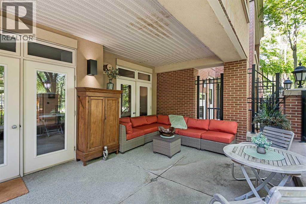 Single Family House for Sale in   PRINCETON Way SW Eau Claire Calgary 