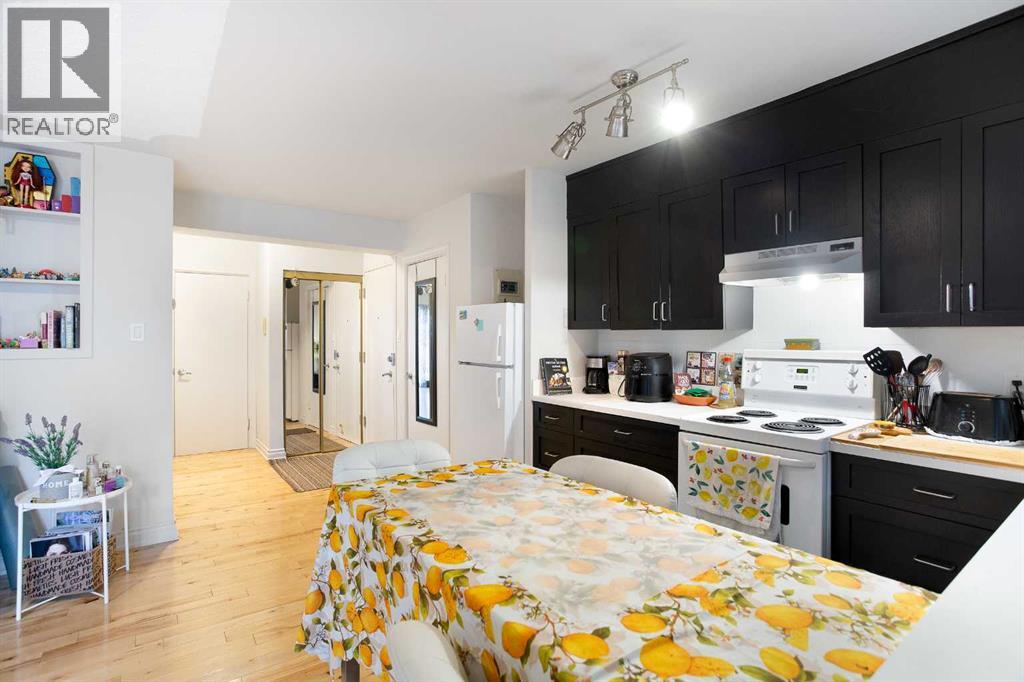 Single Family House for Sale in    Avenue SW Beltline Calgary 