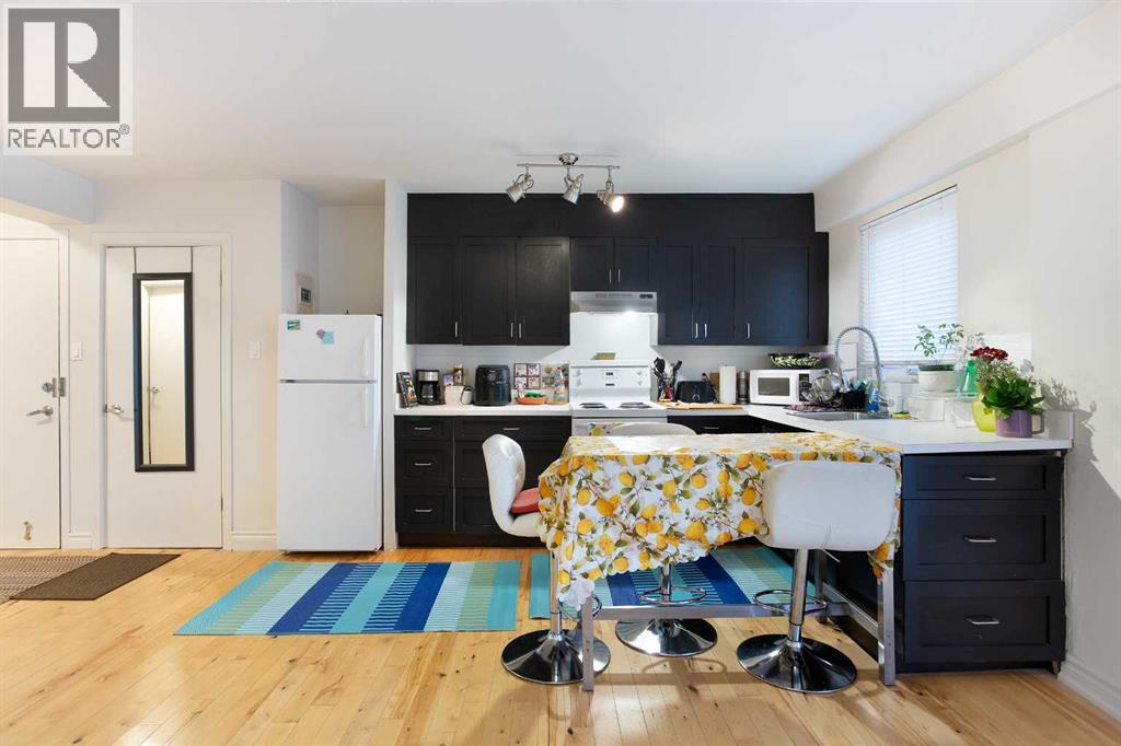 Single Family House for Sale in    Avenue SW Beltline Calgary 