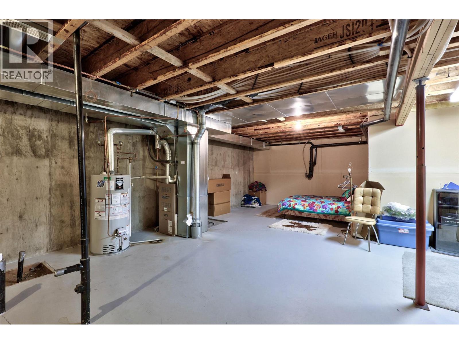 650 Harrington Road Unit# 32, Kamloops