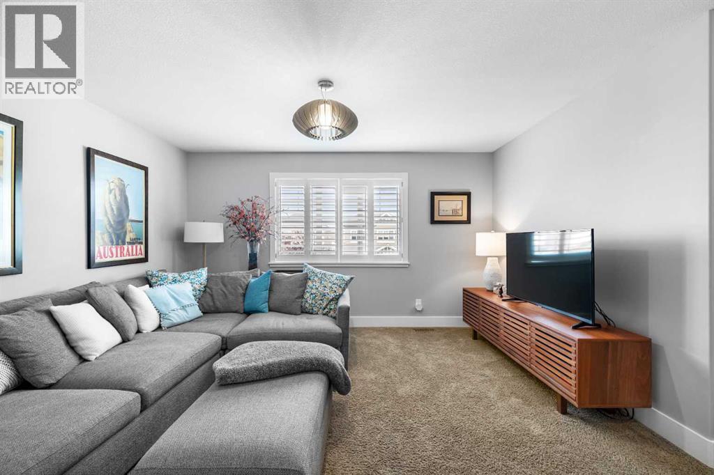 Single Family House for Sale in  Royal Birch Park NW Royal Oak Calgary 