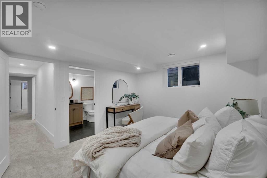 Single Family House Bungalow for Sale in  Roselake Street NW Rosemont Calgary 