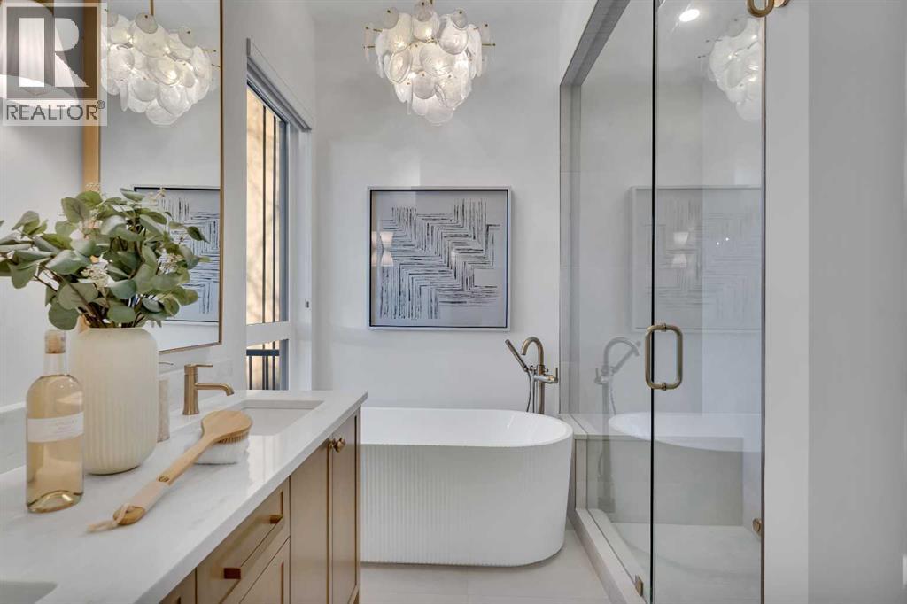 Single Family House Bungalow for Sale in  Roselake Street NW Rosemont Calgary 