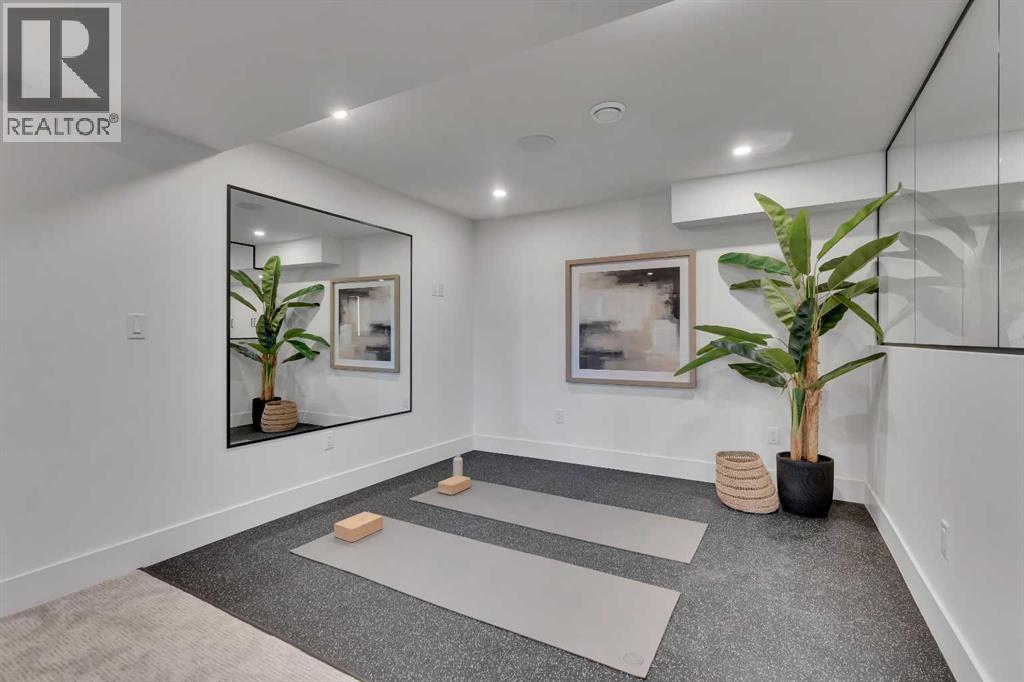 Single Family House Bungalow for Sale in  Roselake Street NW Rosemont Calgary 