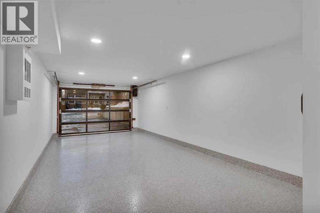 Single Family House Bungalow for Sale in  Roselake Street NW Rosemont Calgary 