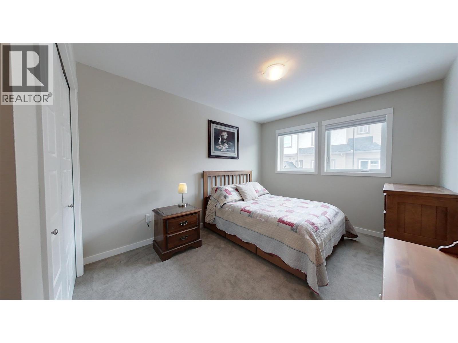 76 680 Old Meadows Road, Kelowna