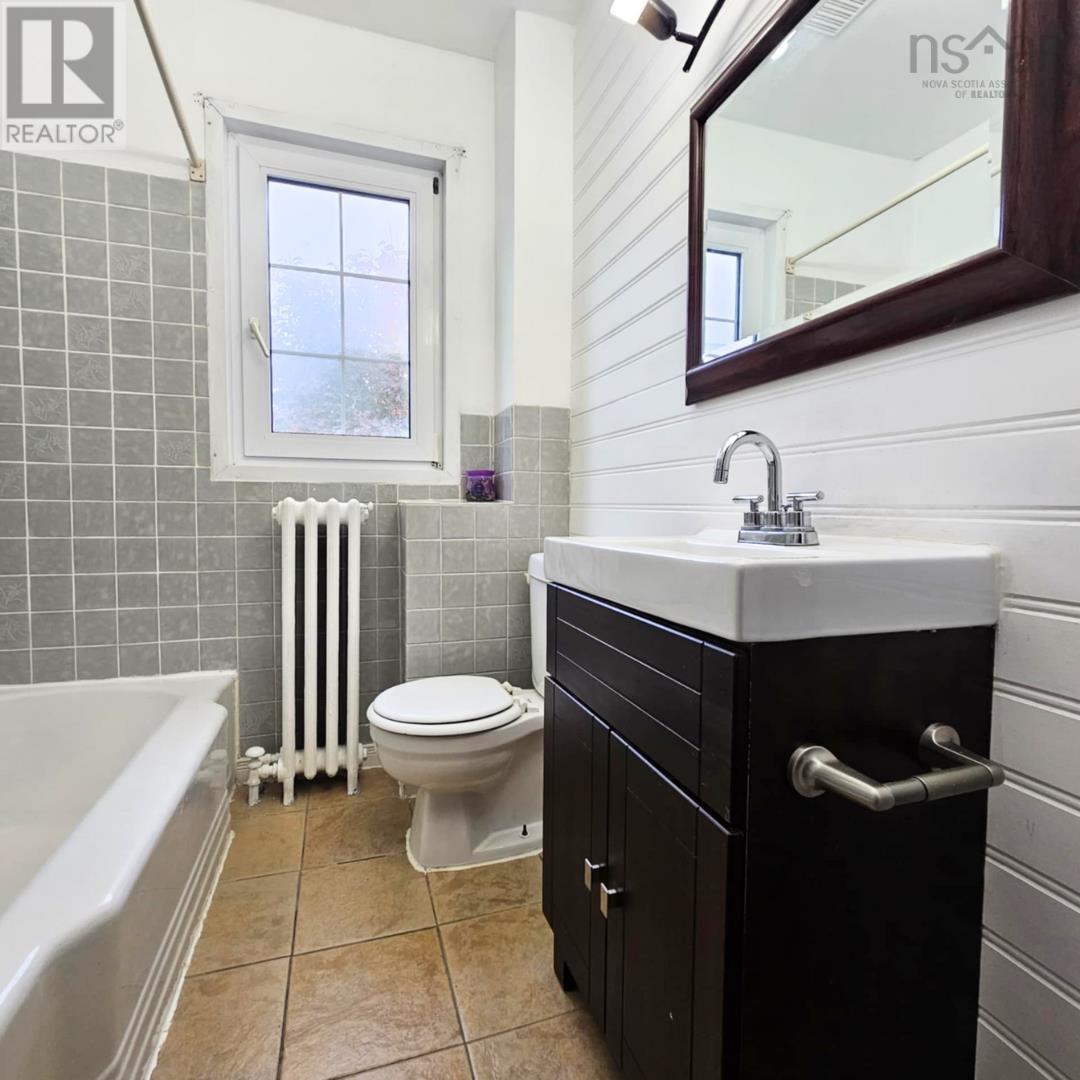 Property 28 of 30 of 97 Fisher Street