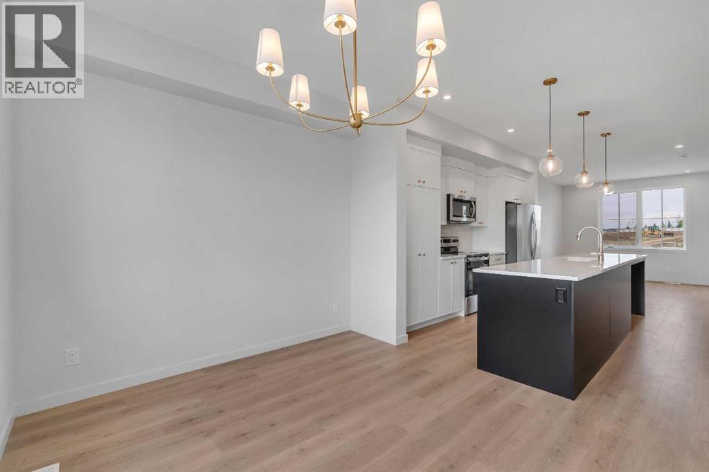 Single Family House for Sale in  Rangeview Drive SE Rangeview Calgary 