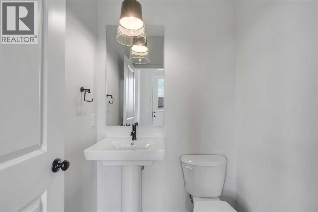 1497 Rangeview Drive SE, Calgary, Alberta