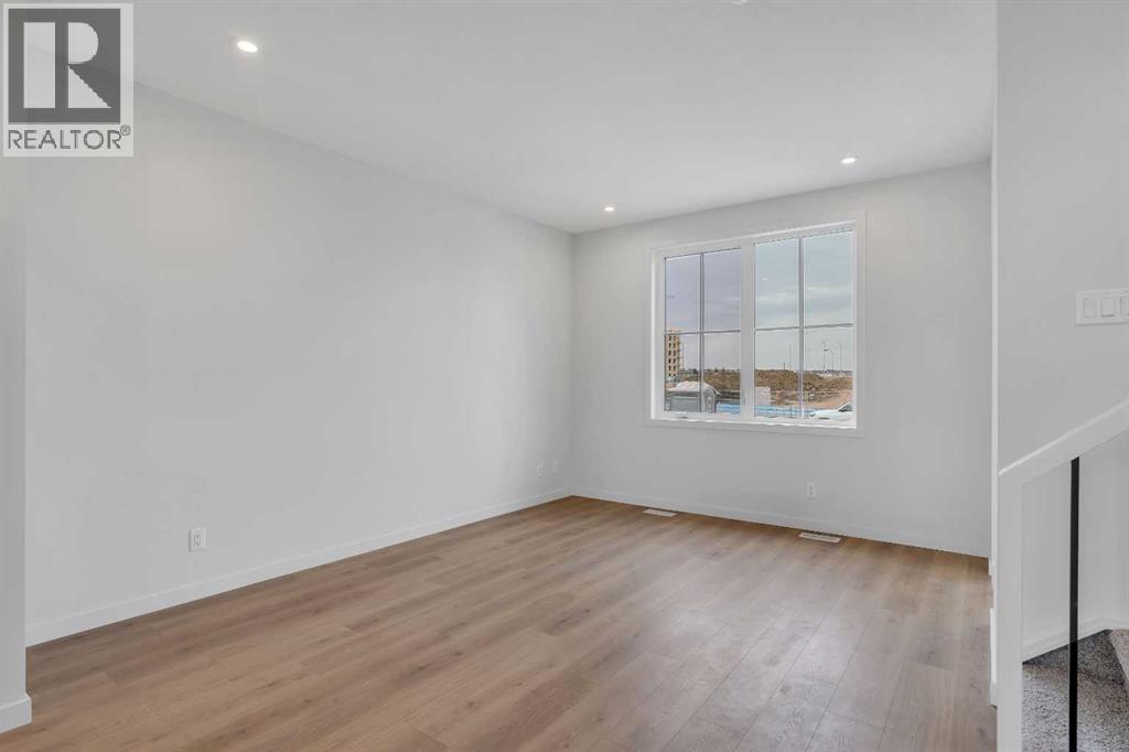 Single Family House for Sale in  Rangeview Drive SE Rangeview Calgary 