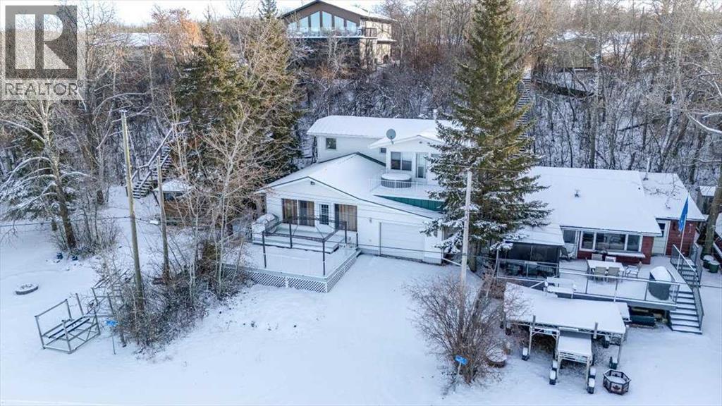 34 Beach Street E - Photo 2 of 39, Rochon Sands, Alberta