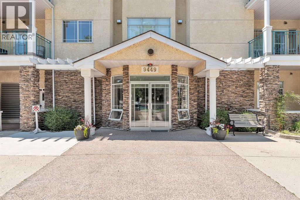 Single Family House for Sale in    Street SW Palliser Calgary 