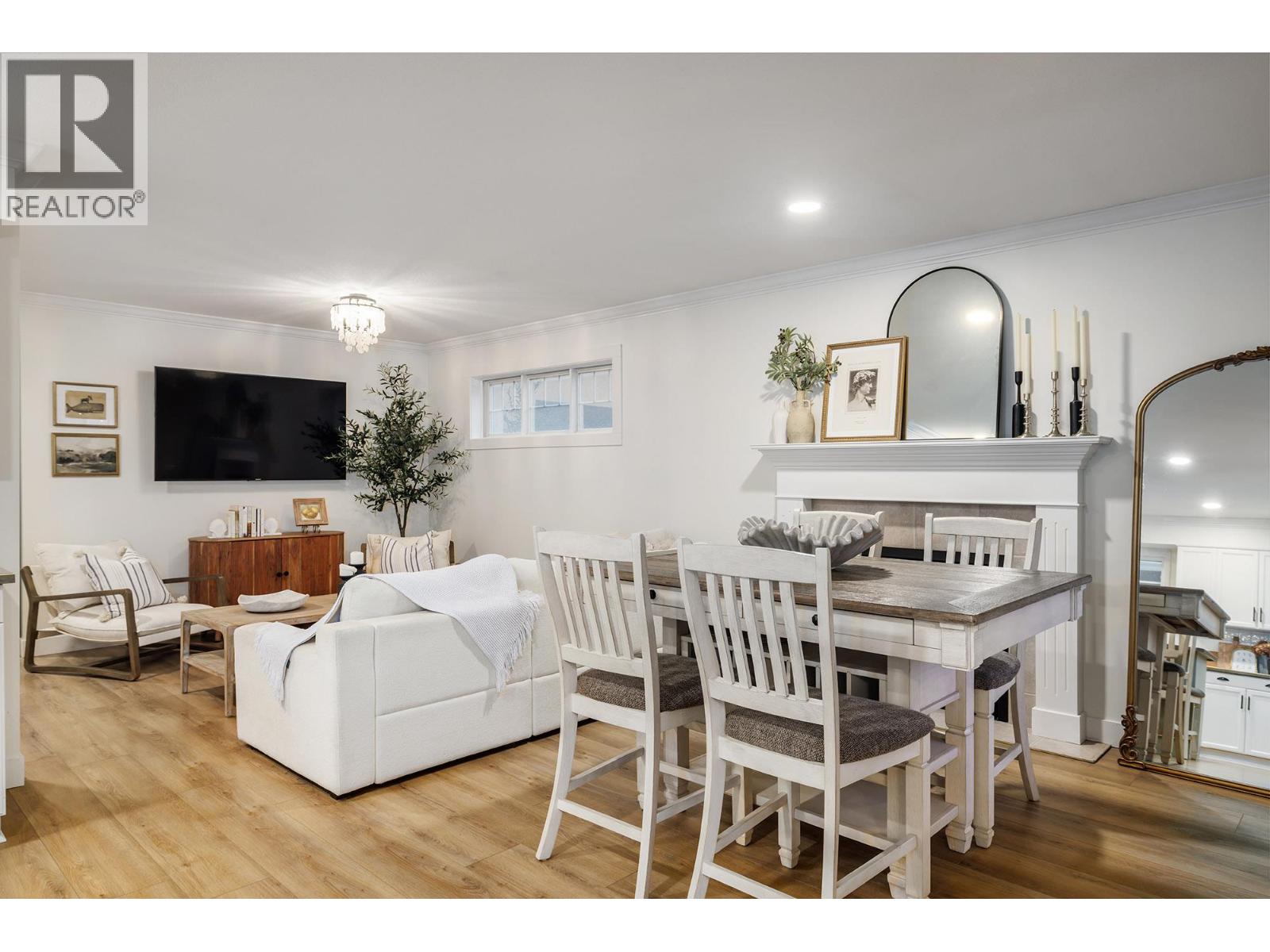 413 665 Cook Road, Kelowna