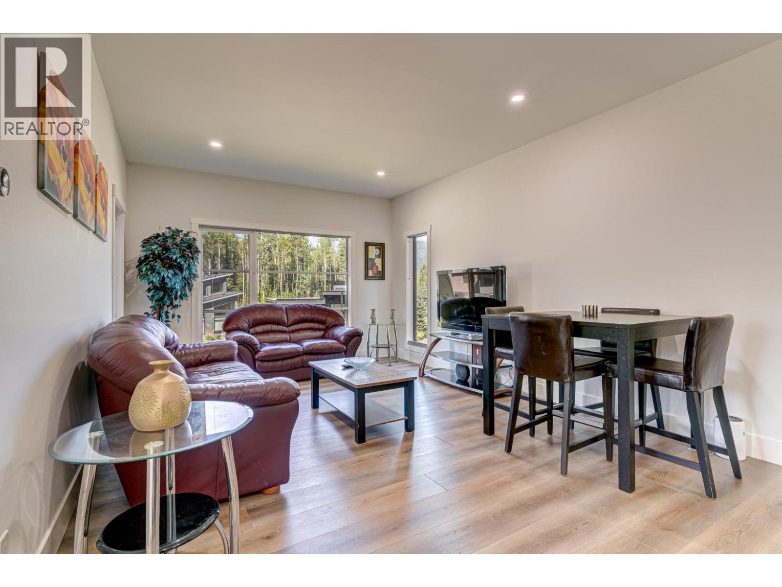 4 SUNSET Lane, Fernie