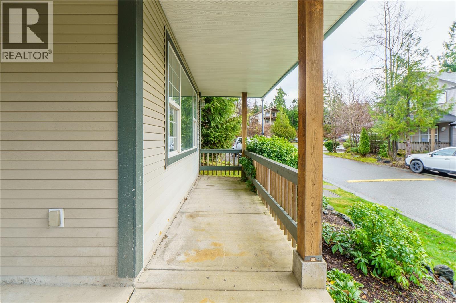 809 ocean park Dr, Tofino