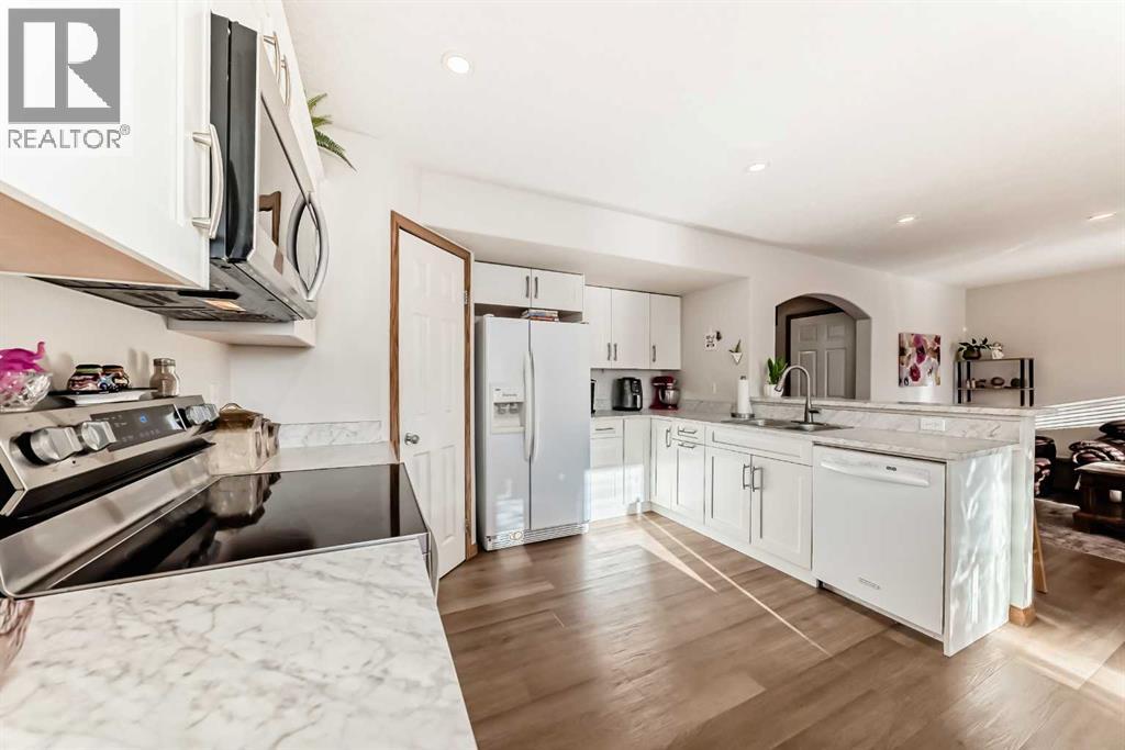 Single Family House for Sale in  Everstone Boulevard SW Evergreen Calgary 