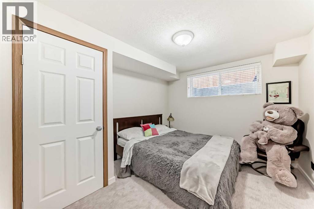 Single Family House for Sale in  Everstone Boulevard SW Evergreen Calgary 