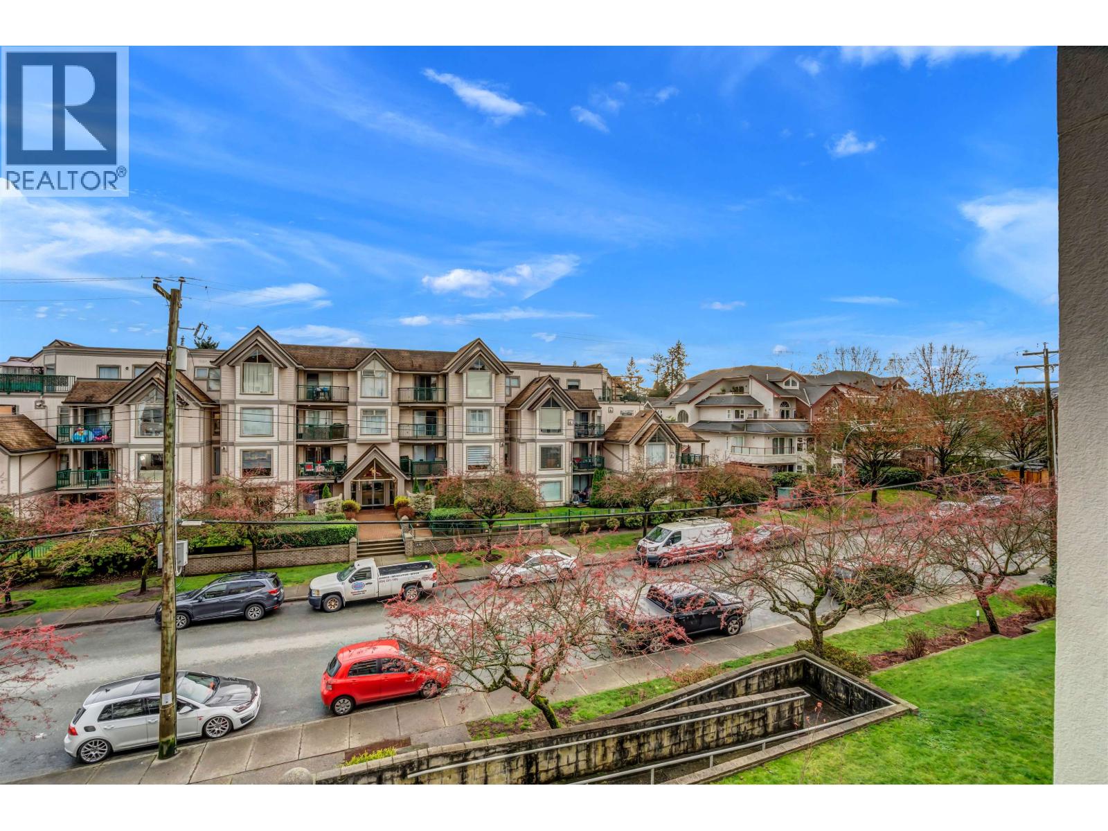 301 1655 GRANT AVENUE, Port Coquitlam