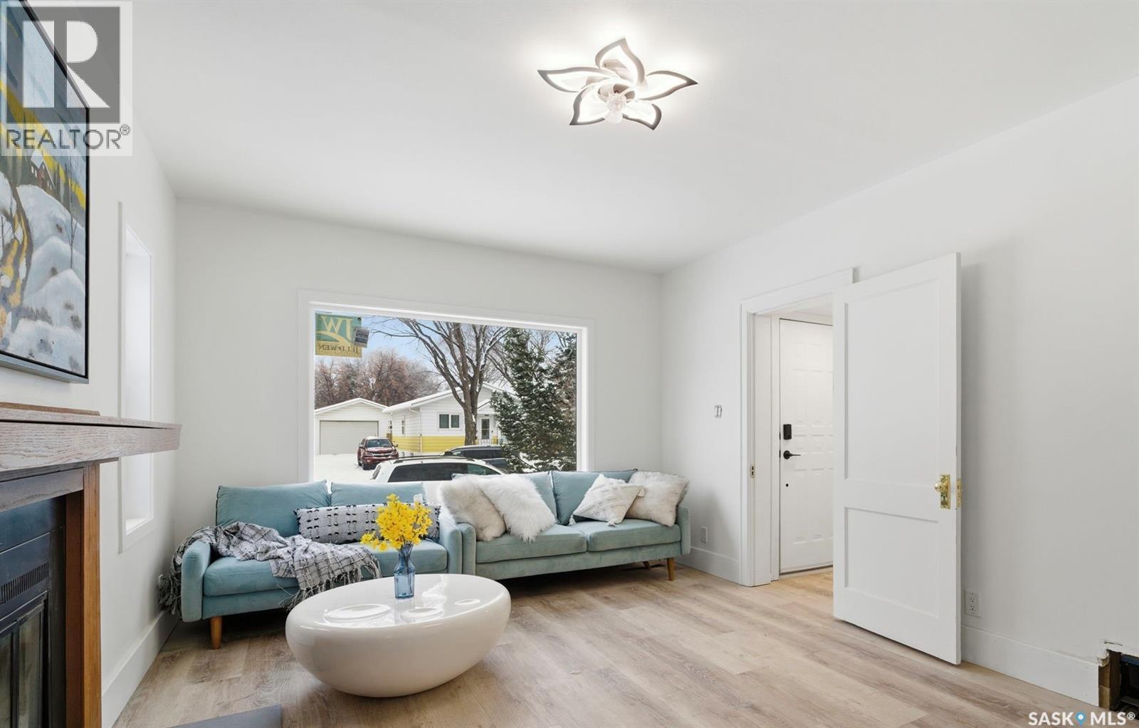 Single Family House Bungalow for Sale in  E AVENUE N Saskatoon 