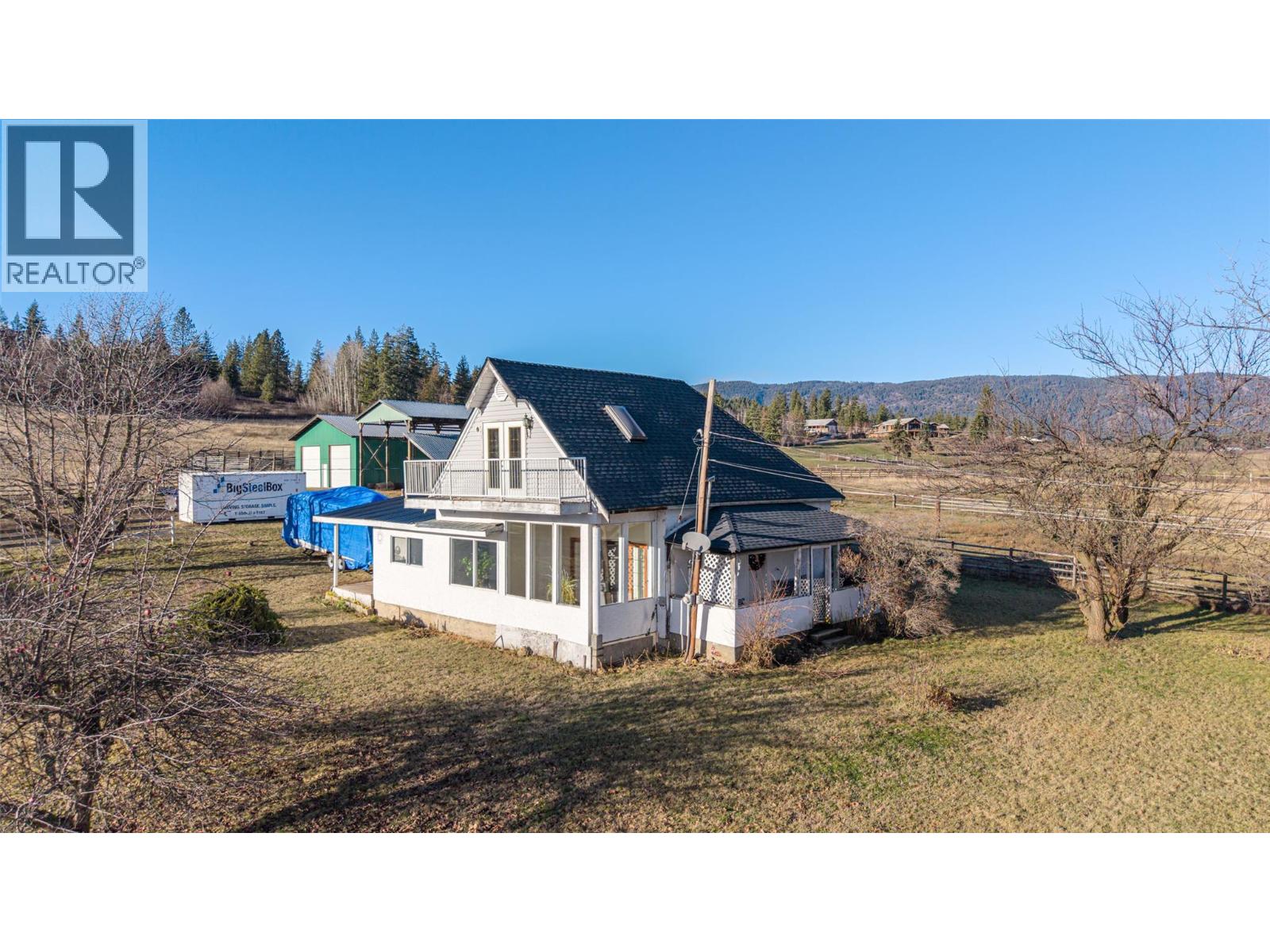 4435 Hallam Road, Armstrong