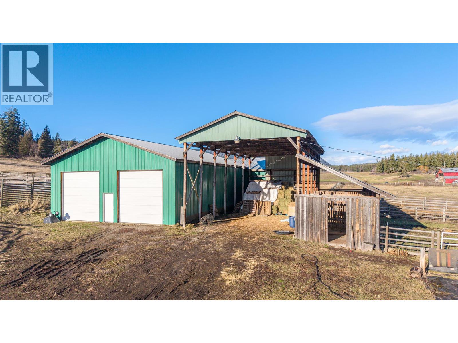 4435 Hallam Road, Armstrong