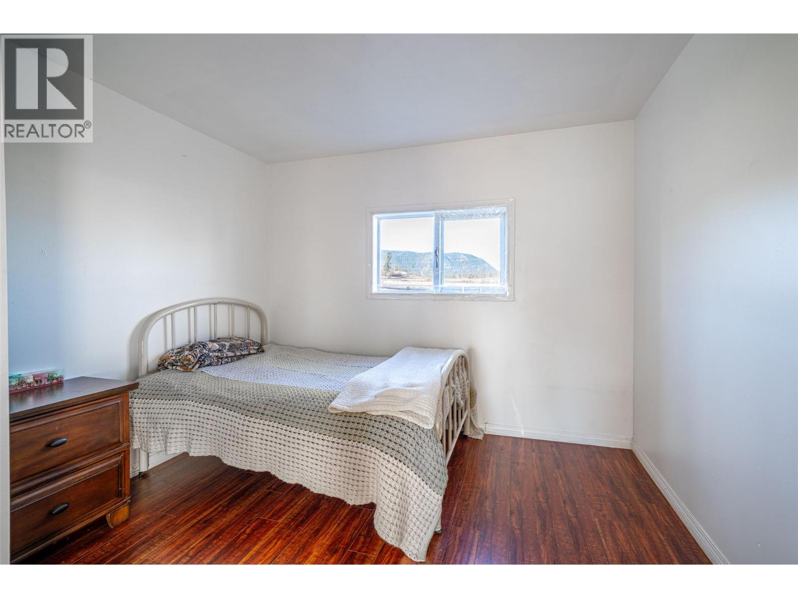 4435 Hallam Road, Armstrong