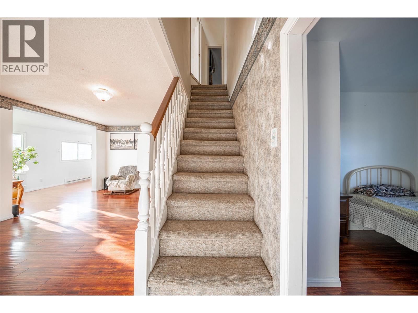 4435 Hallam Road, Armstrong