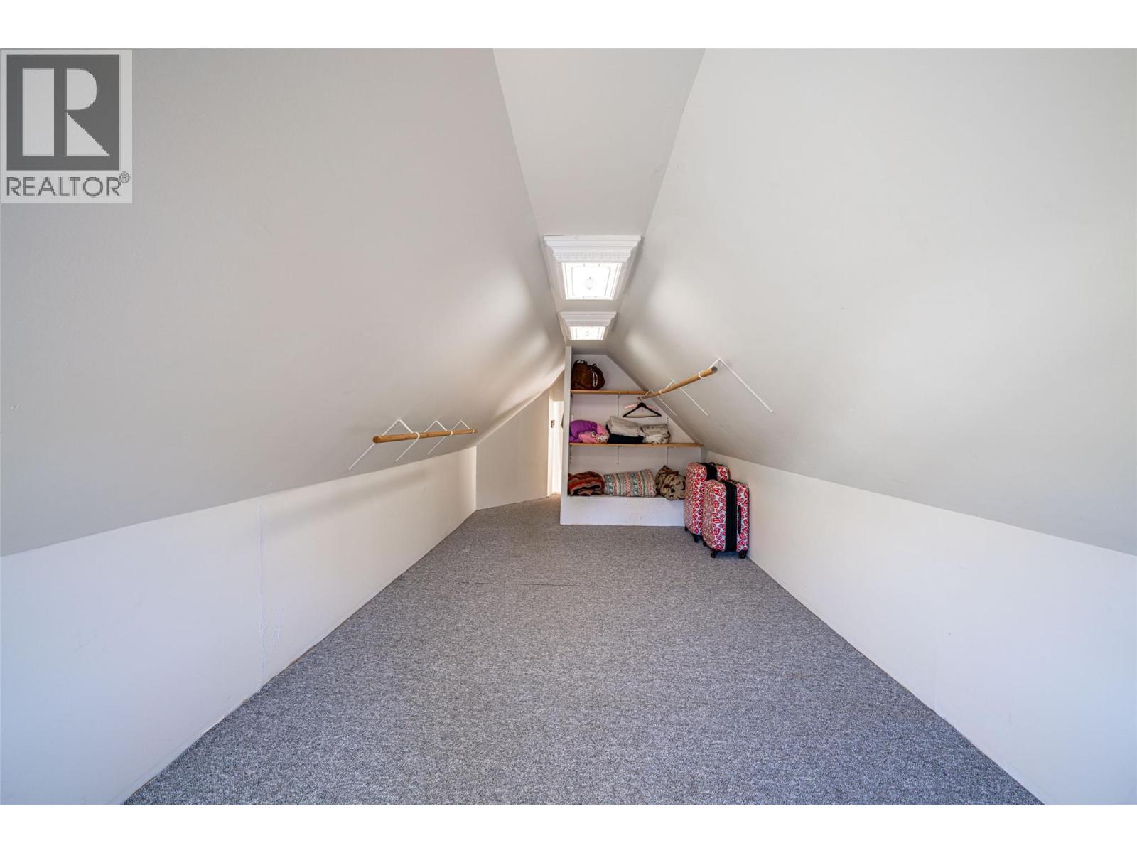 4435 Hallam Road, Armstrong