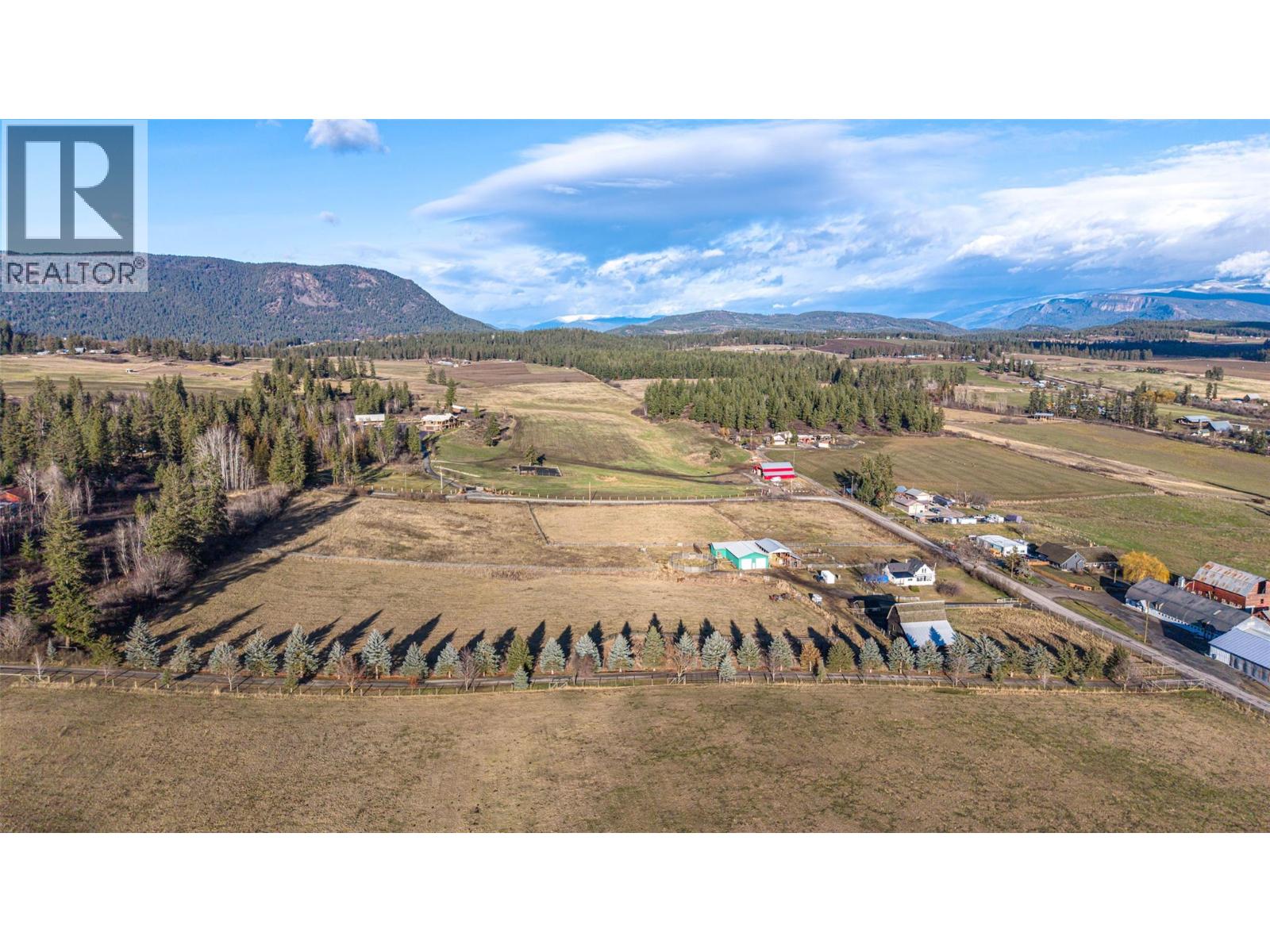 4435 Hallam Road, Armstrong