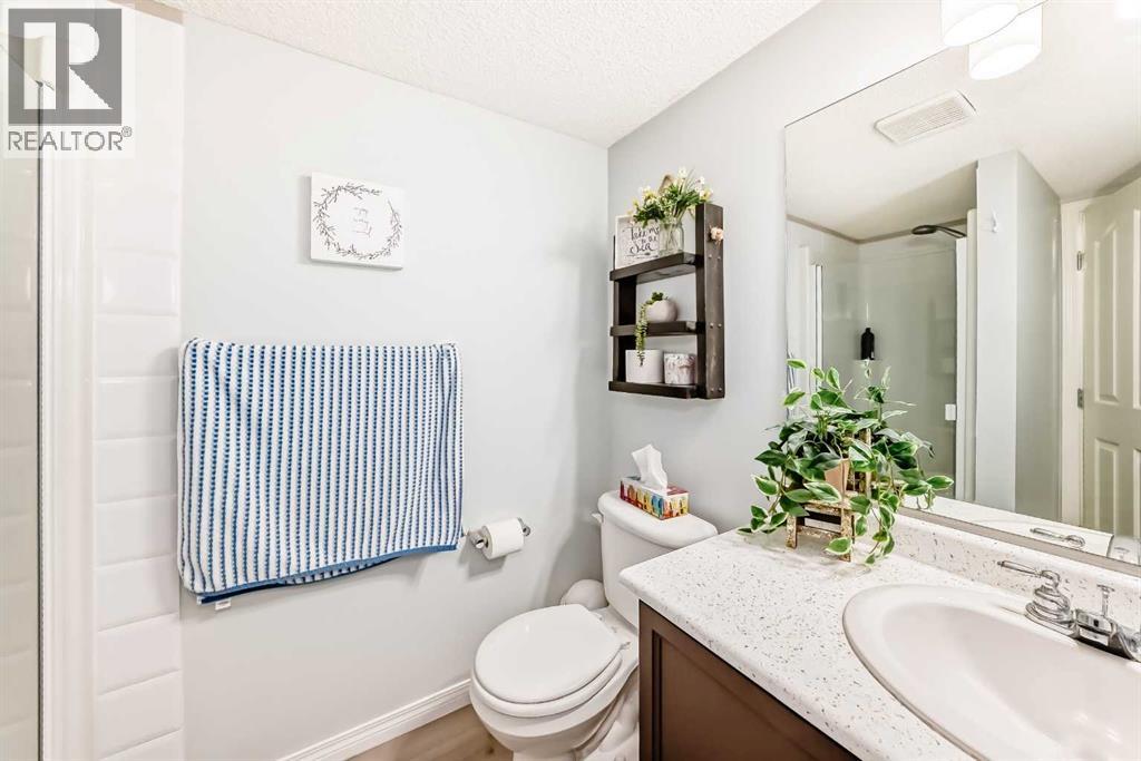 Single Family House for Sale in   Rocky Vista Park NW Rocky Ridge Calgary 