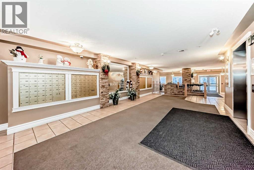 Single Family House for Sale in   Rocky Vista Park NW Rocky Ridge Calgary 