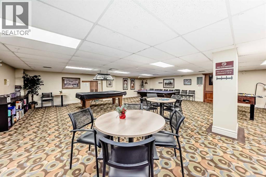 Single Family House for Sale in   Rocky Vista Park NW Rocky Ridge Calgary 