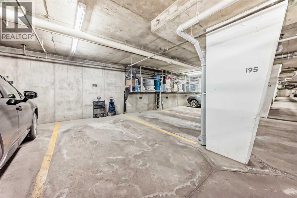 Single Family House for Sale in   Rocky Vista Park NW Rocky Ridge Calgary 