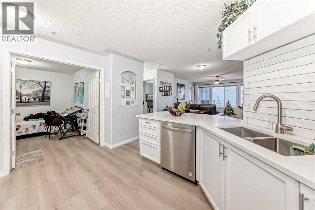 Single Family House for Sale in   Rocky Vista Park NW Rocky Ridge Calgary 