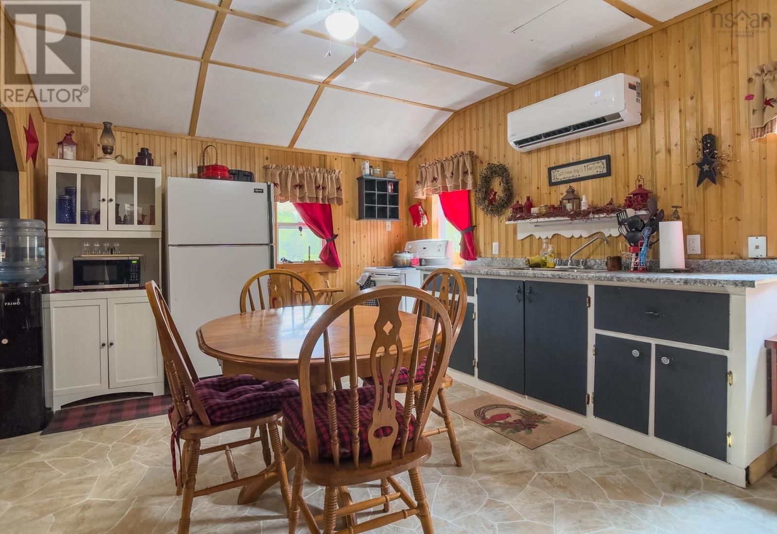 Property 24 of 29 of 545 Depot Road