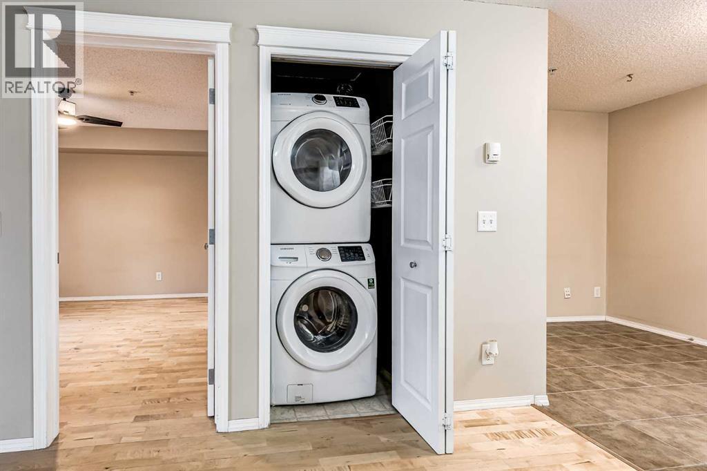 Single Family House for Sale in   Panamount Drive NW Panorama Hills Calgary 