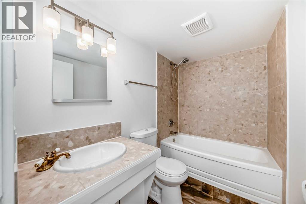 Single Family House for Sale in    Avenue NE Crescent Heights Calgary 