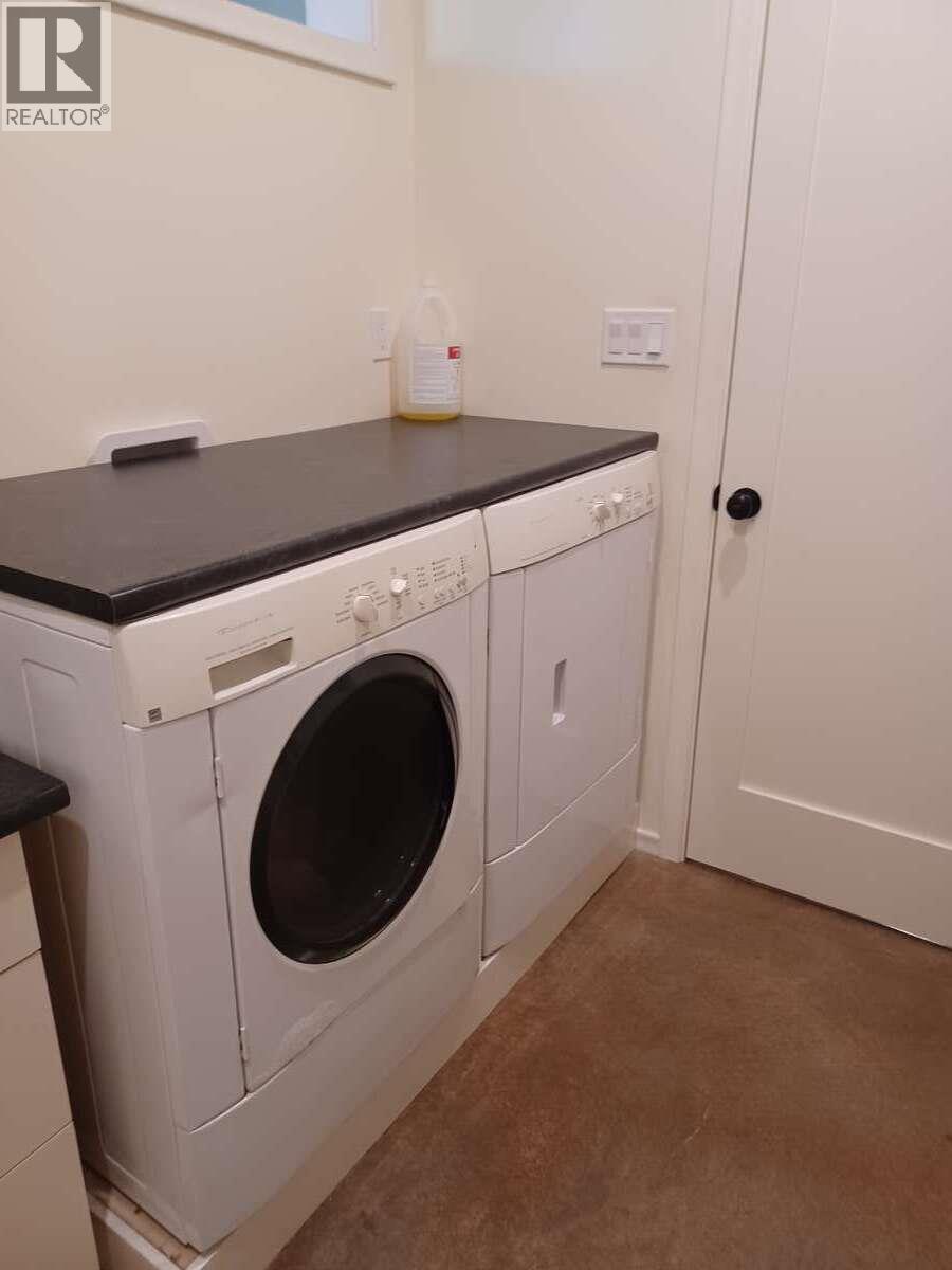 215 13th Avenue S, Cranbrook