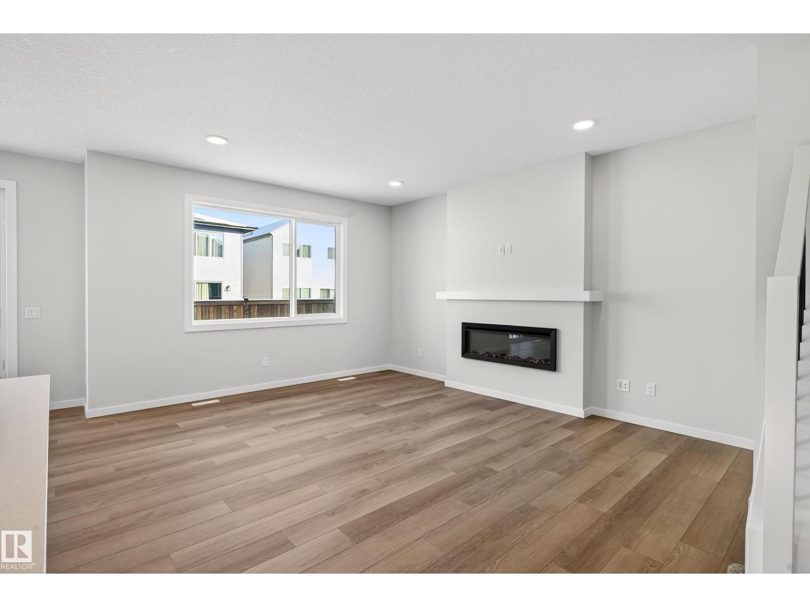2251 194 ST NW - 14