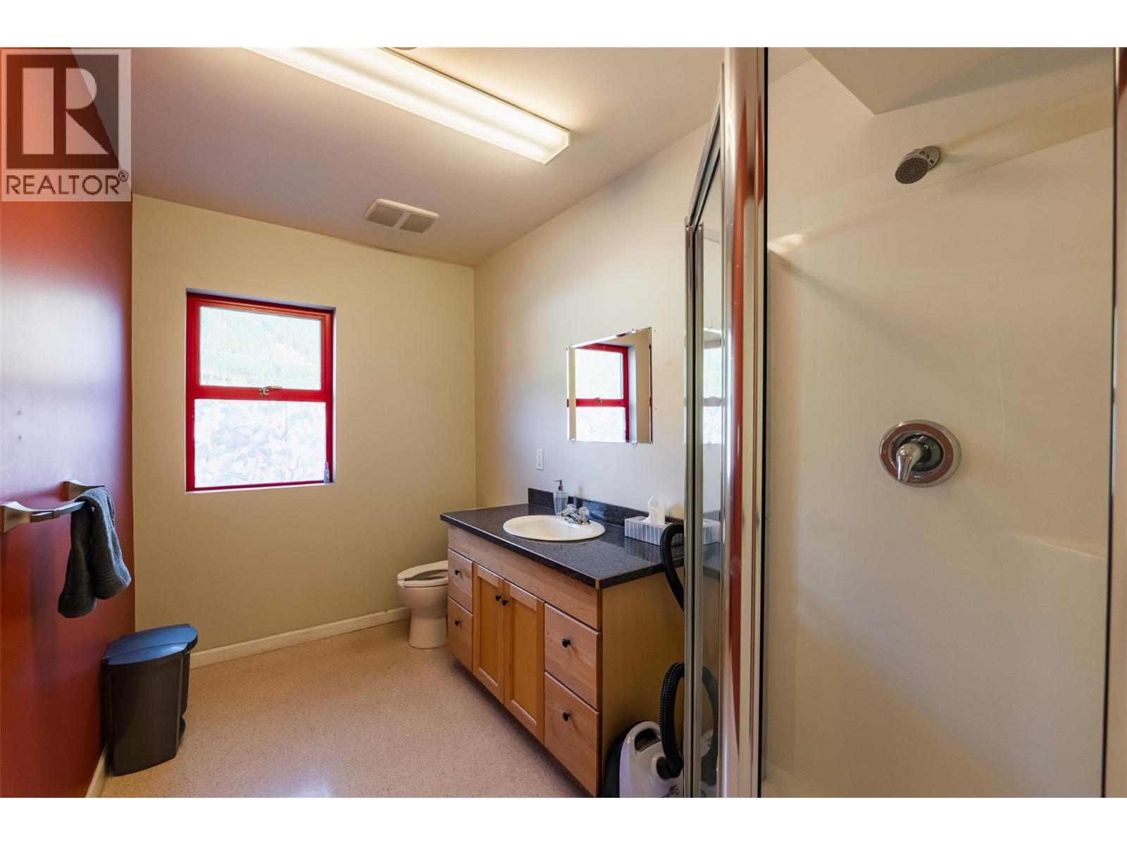 125 HALL Street Unit# Unit D, Nelson