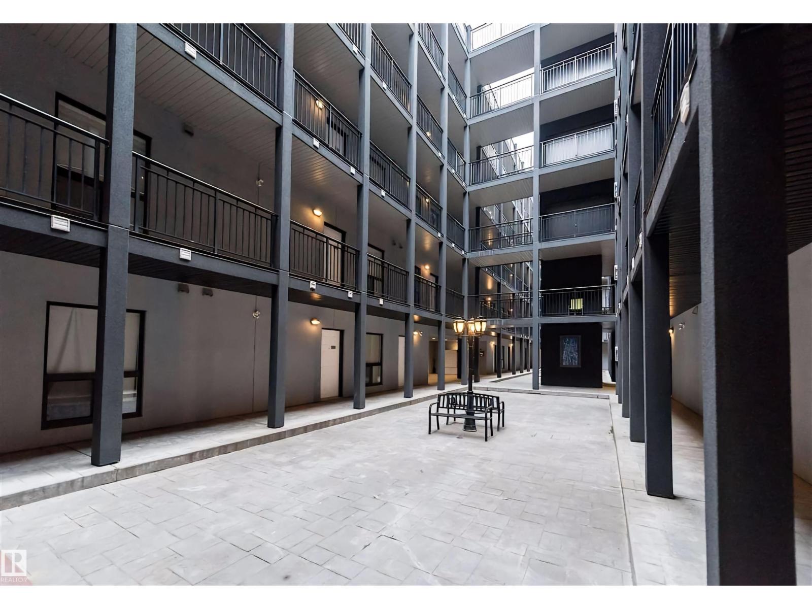 #108 10518 113 ST NW - 15