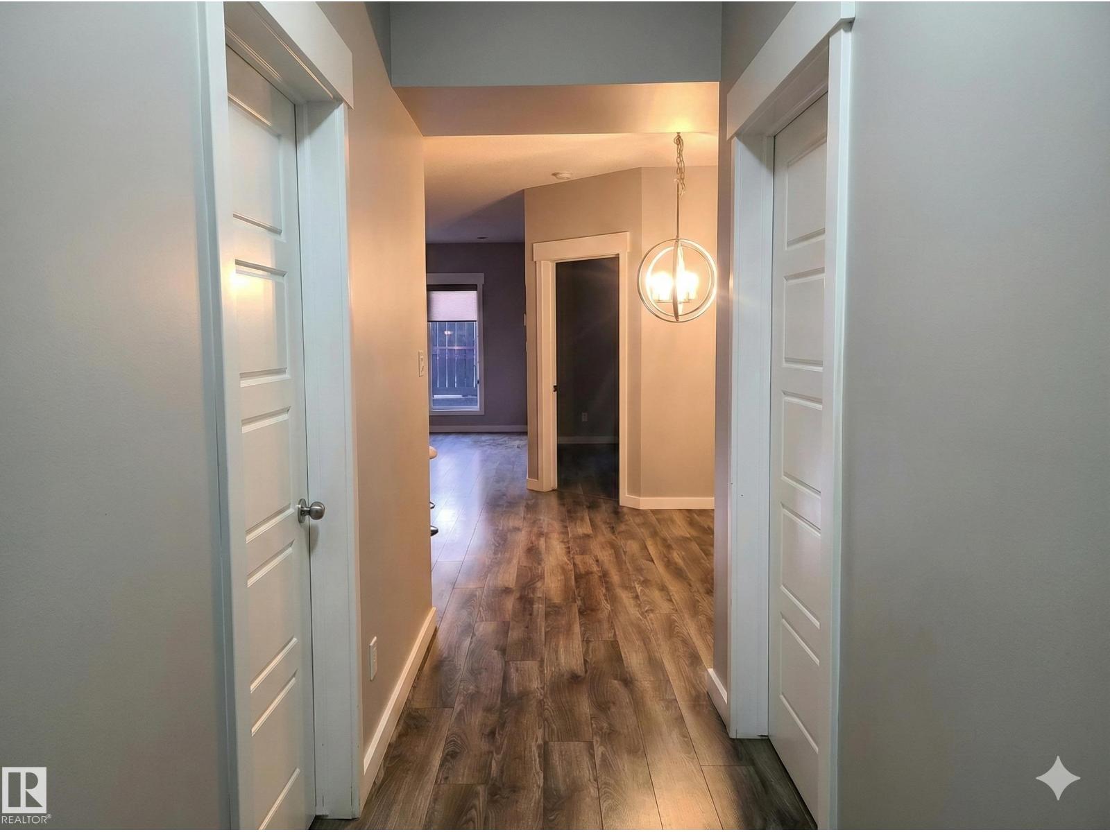 #108 10518 113 ST NW - 3