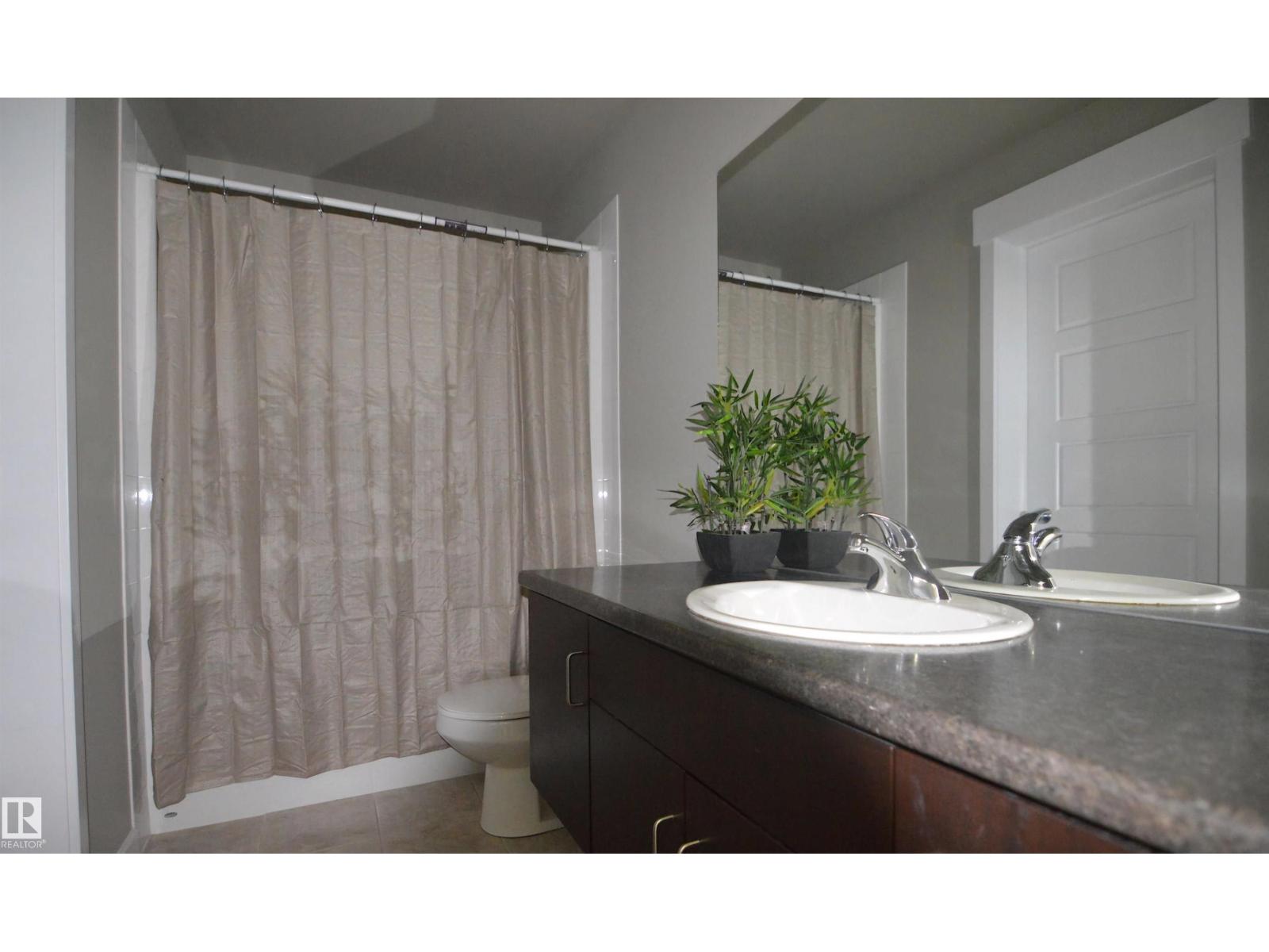 #108 10518 113 ST NW, Edmonton