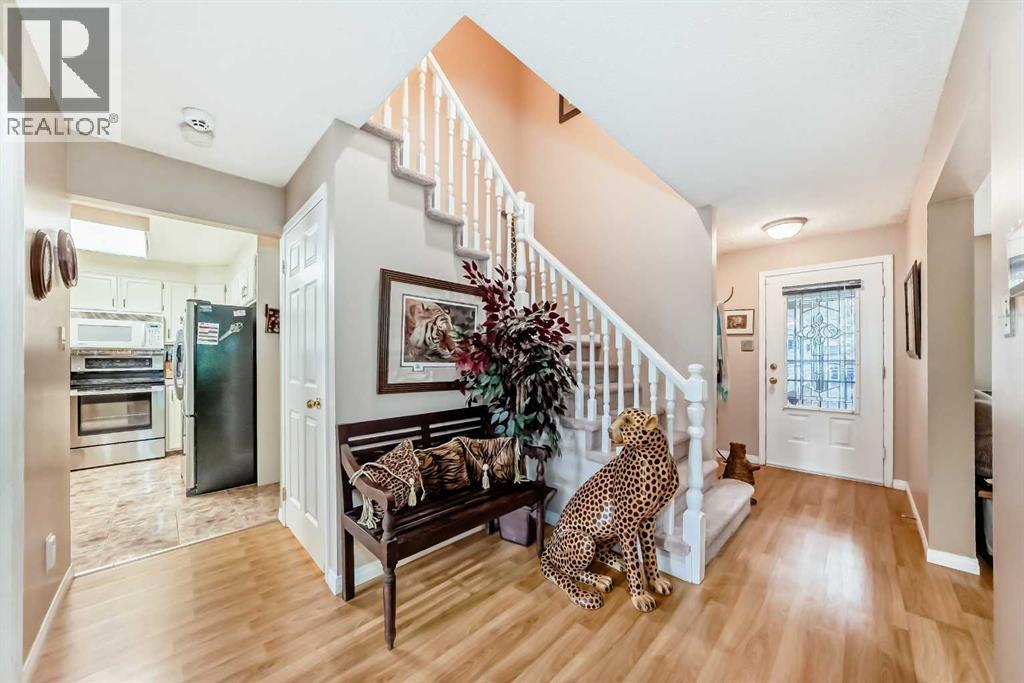 Single Family House for Sale in  Woodbine Boulevard SW Woodbine Calgary 