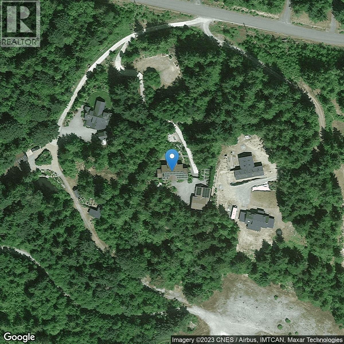 1860 Ashling Rd, Qualicum Beach