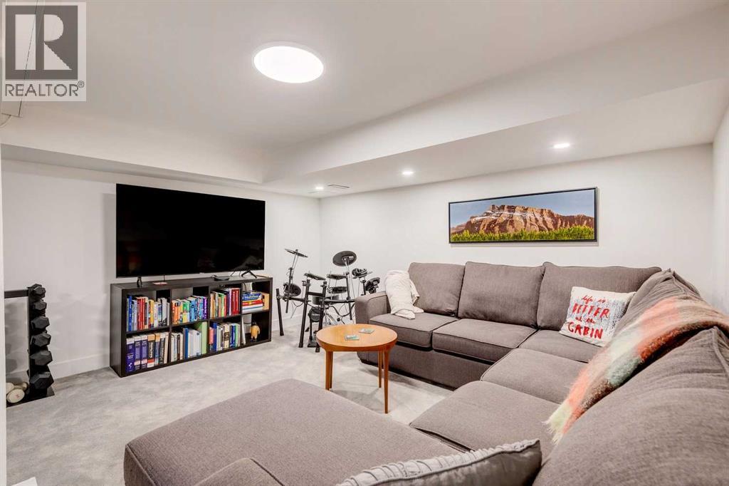 Single Family House for Sale in  Somme Manor SW Garrison Woods Calgary 