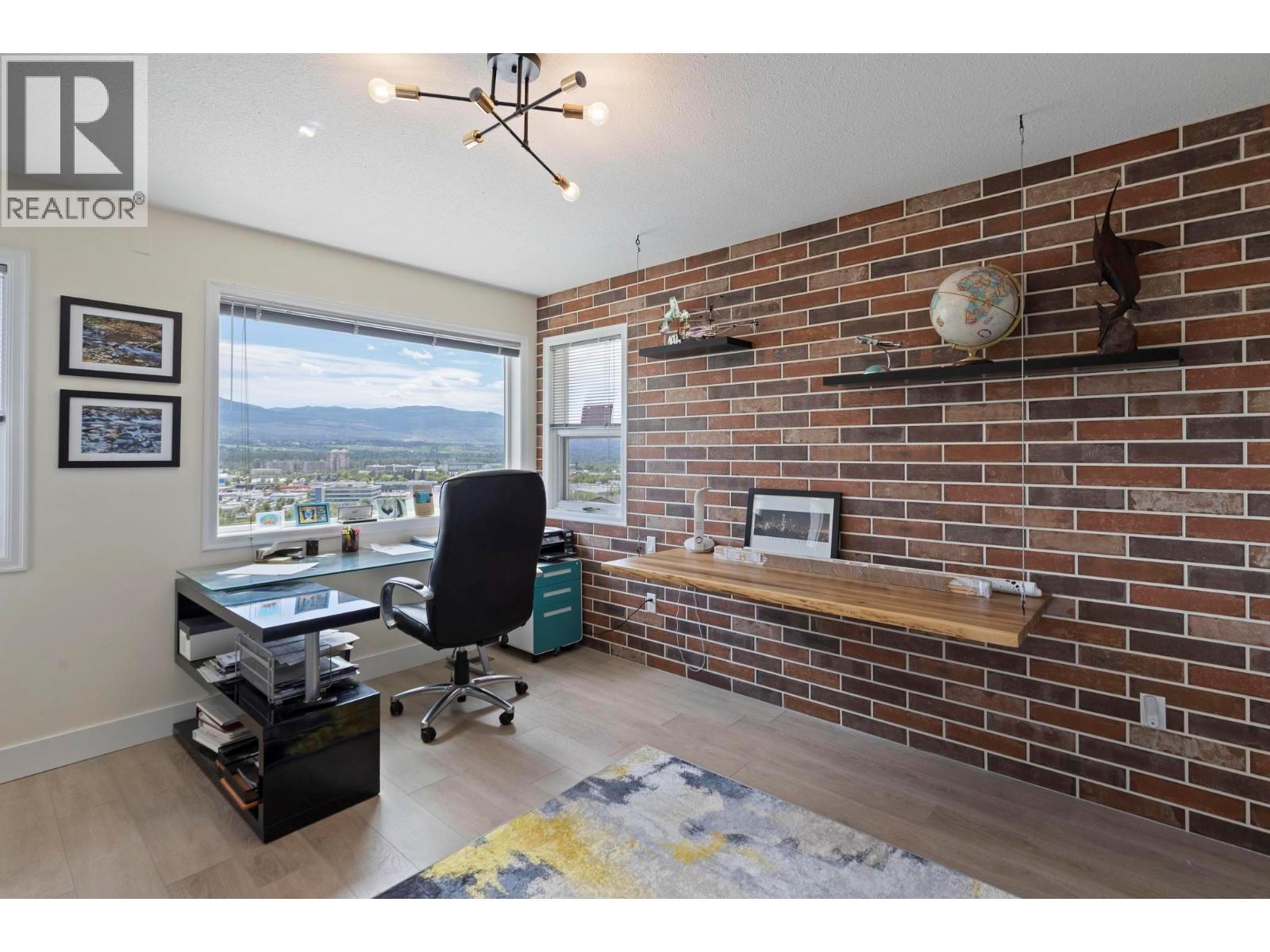  2266 Omineca Place, Kelowna